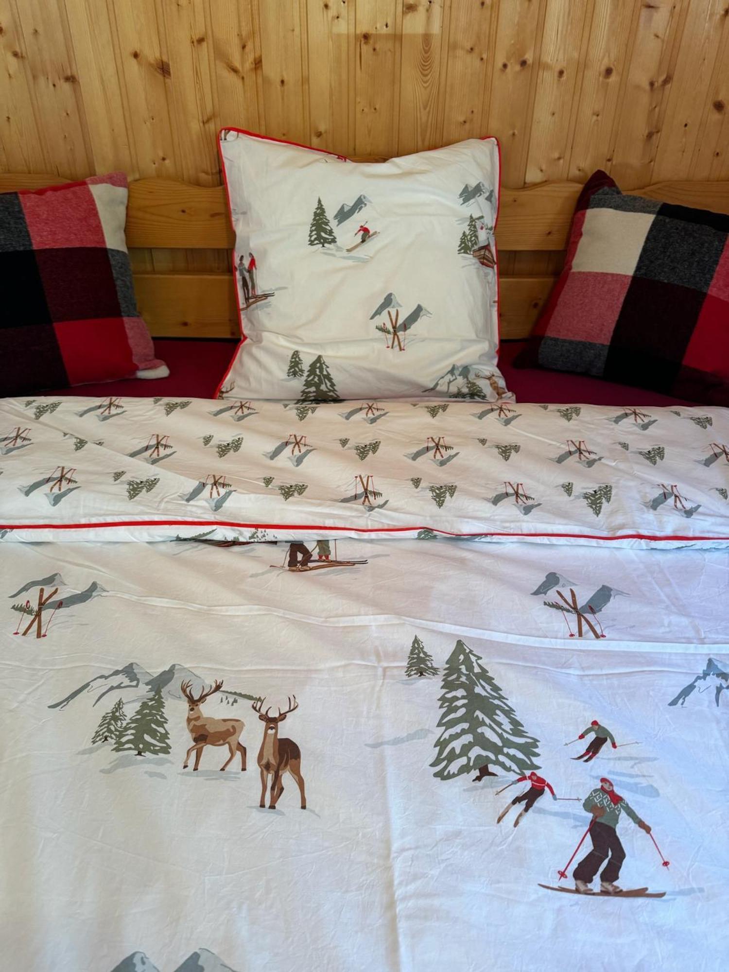 Charming, Cosy Chalet Nestled In A Breathtaking Surrounding With Spectacular, Stunning Mountain Views Abondance Kültér fotó